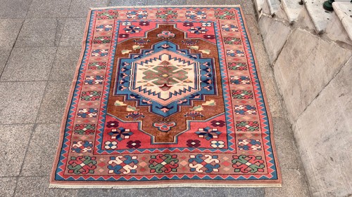 2 vintage carpet - 5'2'', x